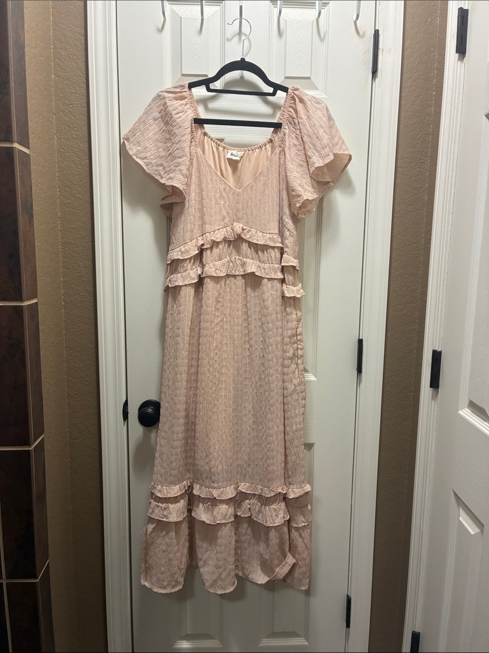 & merci Soft Cream Ruffle Maxi Dress with Flutter Sleeves